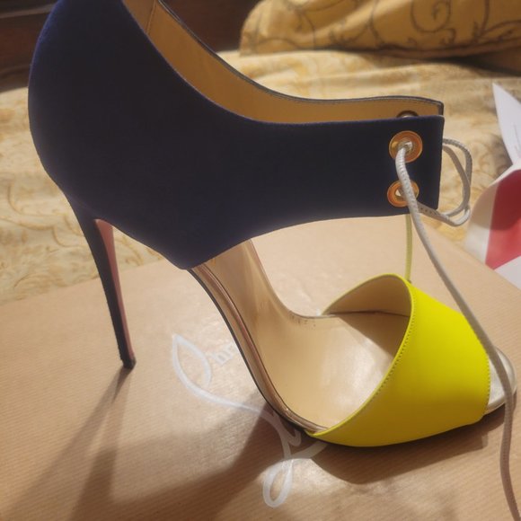 Mayerling 120 Fluo Louboutin - Picture 3 of 8